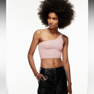 One shoulder pink crop